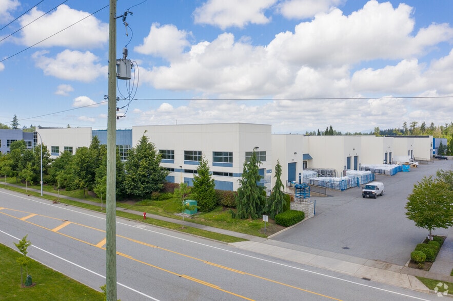 2468 192nd St, Surrey, BC for lease - Building Photo - Image 2 of 4