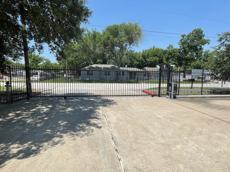 11511 N Garden St, Houston, TX for sale - Building Photo - Image 2 of 23