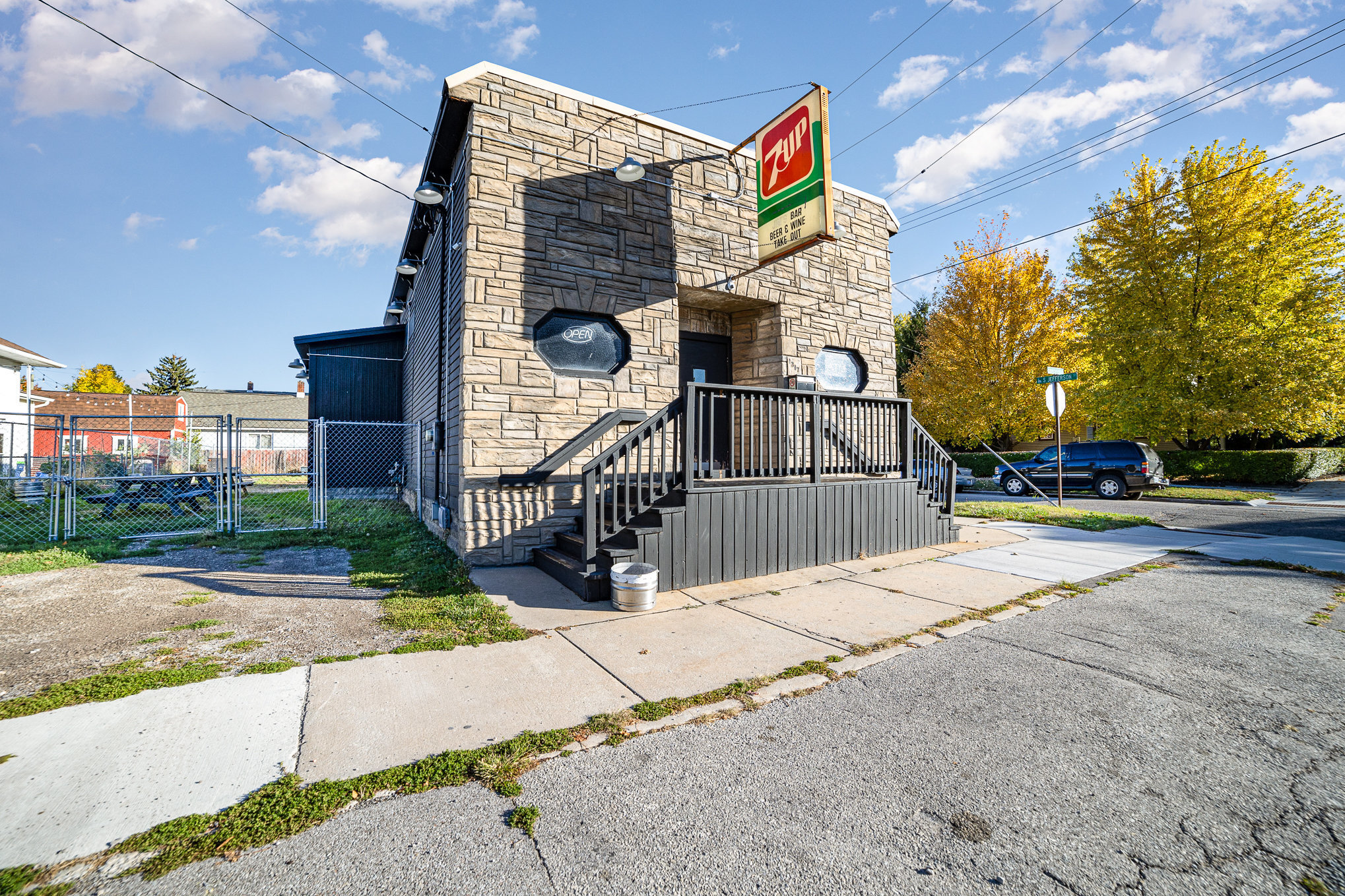 1317 Cass Ave, Bay City, MI for sale Building Photo- Image 1 of 18