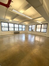 330 W 38th St, New York, NY for lease Interior Photo- Image 1 of 3