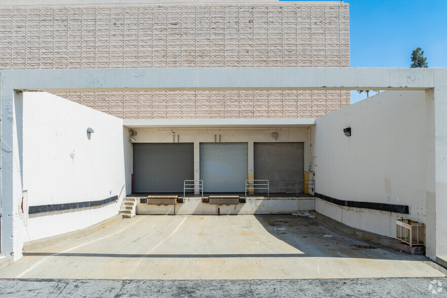 1209 Plaza Dr, West Covina, CA for lease - Building Photo - Image 3 of 8