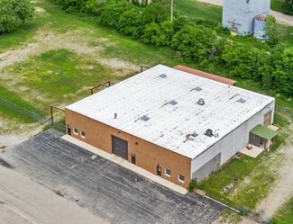 More details for 174 S Harrison St, Oswego, IL - Multiple Space Uses for Lease