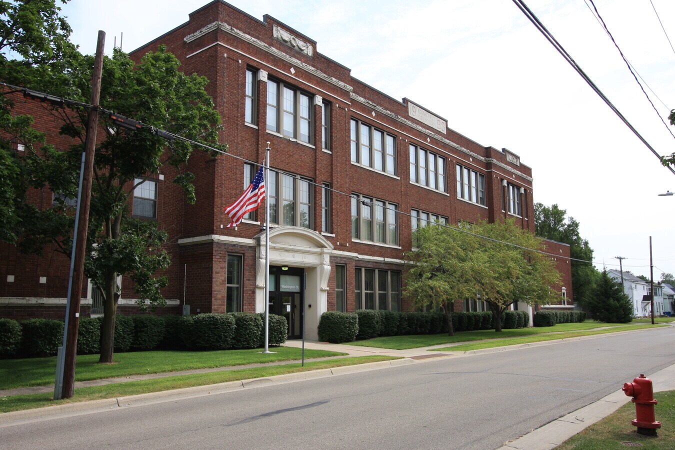 15 E Washington St, Coldwater, MI 49036