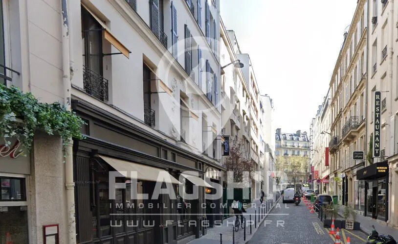 Retail in Paris for lease - Building Photo - Image 2 of 2