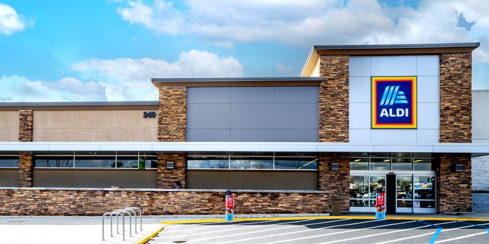 201-391 S Mountain Ave, Upland, CA for lease - Building Photo - Image 3 of 6