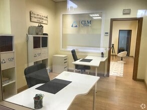 Calle de Italia, 113, Toledo, Toledo for lease Interior Photo- Image 1 of 11