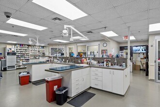 180 Bear Hill Rd, Waltham, MA for sale Interior Photo- Image 1 of 13