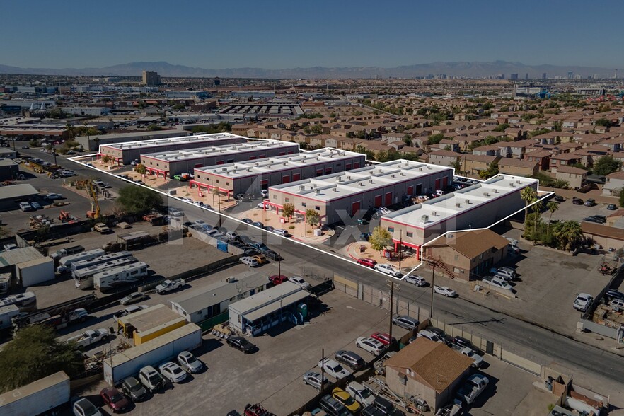 257 Elliott Rd, Henderson, NV for lease - Building Photo - Image 3 of 25