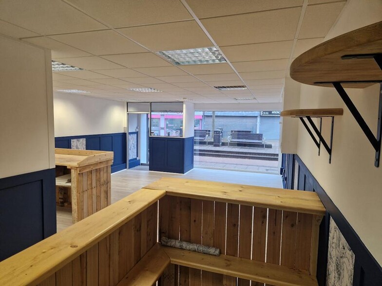 31 Market Parade, Havant for lease - Building Photo - Image 3 of 7