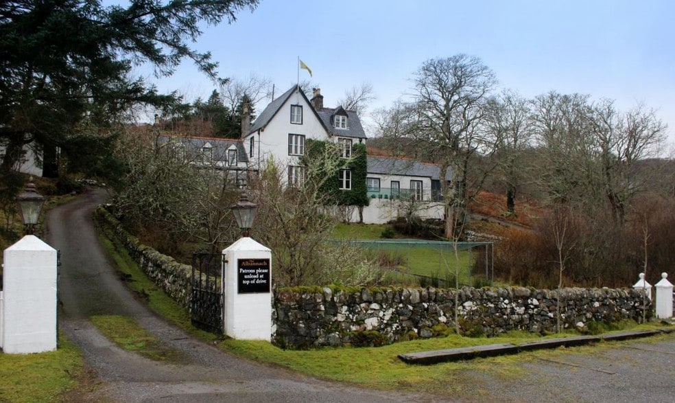 Baddidarroch, Lochinver for sale - Primary Photo - Image 1 of 1