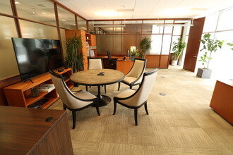 2135 CityGate Ln, Naperville, IL for lease Interior Photo- Image 2 of 11