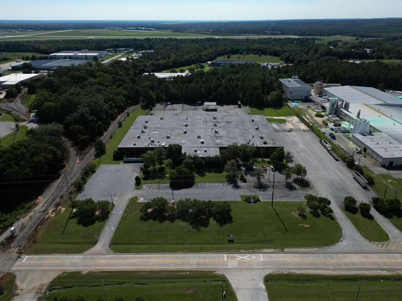 7600 Industrial Hwy, Macon-Bibb, GA for sale - Primary Photo - Image 1 of 1