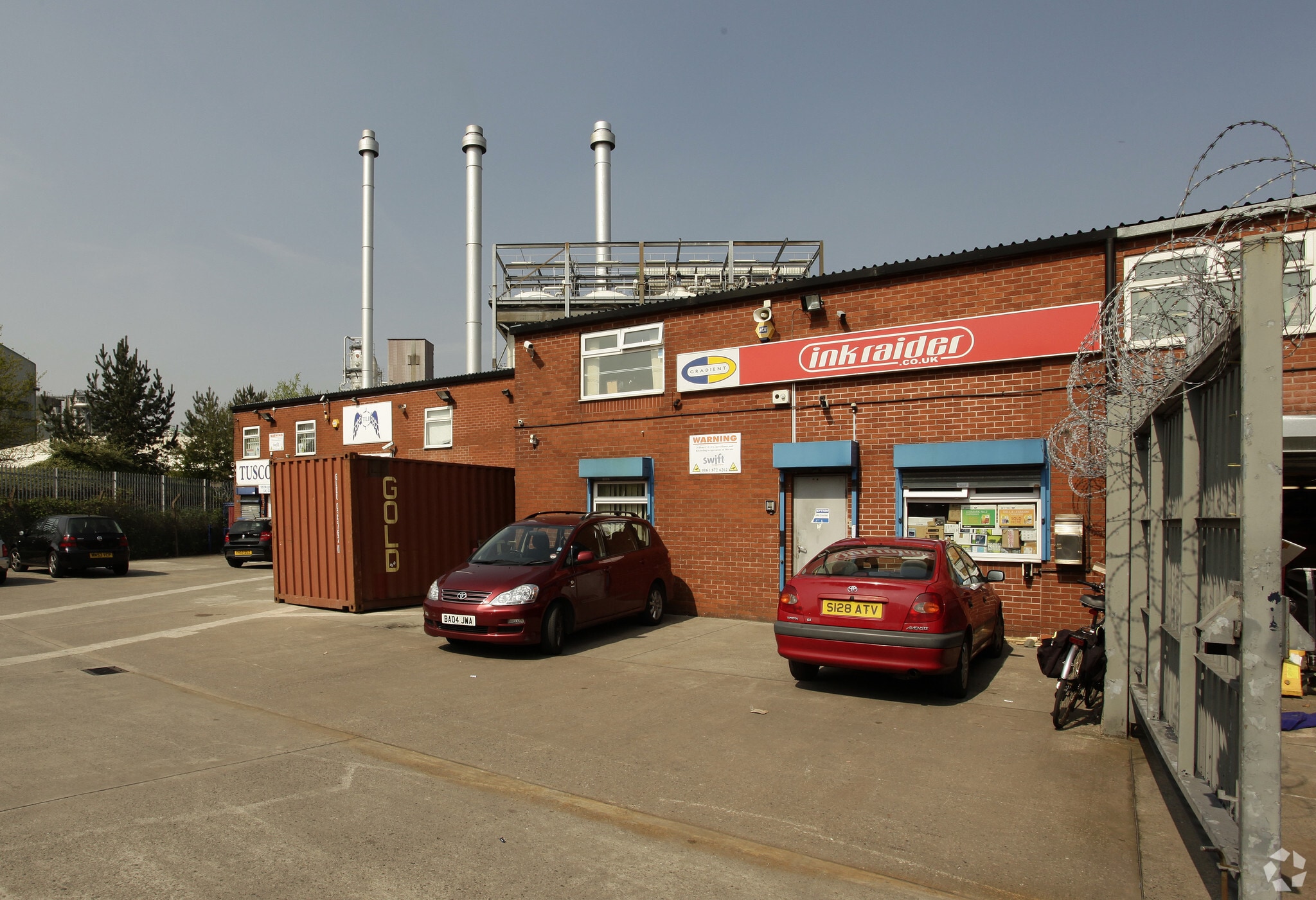 Guinness Rd, Manchester for lease Primary Photo- Image 1 of 6