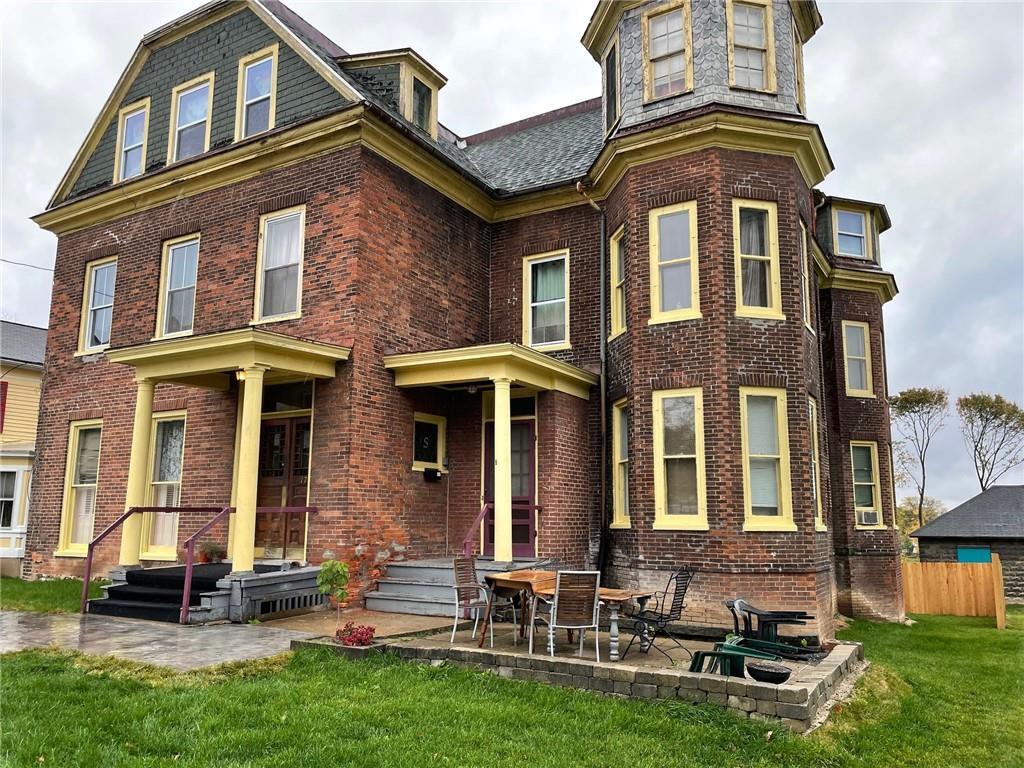 17 Genesee Park Plz, Geneva, NY for sale Primary Photo- Image 1 of 1