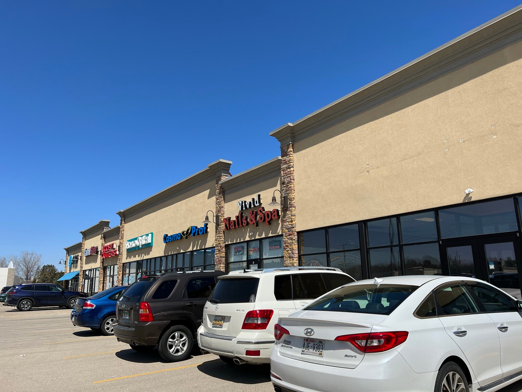 2910 Roosevelt Rd, Marinette, WI for lease Building Photo- Image 1 of 34