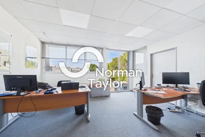Office in Montpellier for lease - Interior Photo - Image 3 of 12