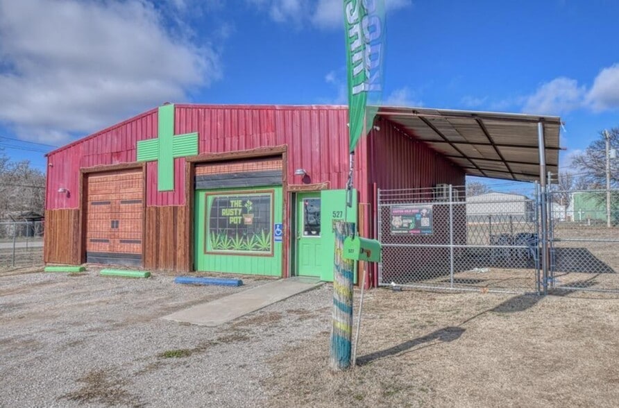 529 Eel River St, Purcell, OK for sale - Building Photo - Image 3 of 11