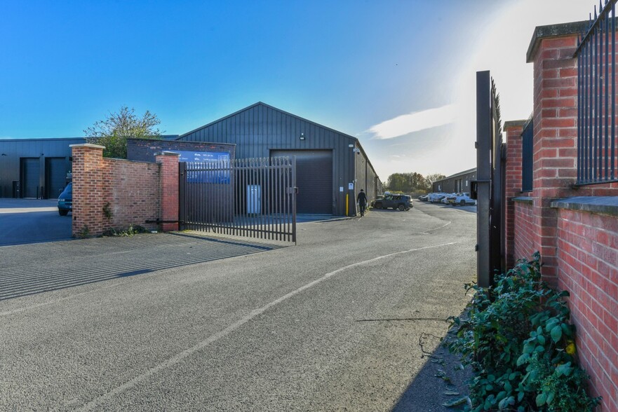 Private Road No 3, Nottingham for lease - Building Photo - Image 1 of 4