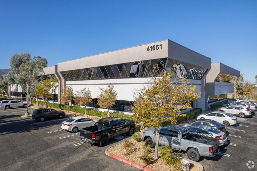 41661 Enterprise Cir N, Temecula, CA for lease - Building Photo - Image 1 of 16