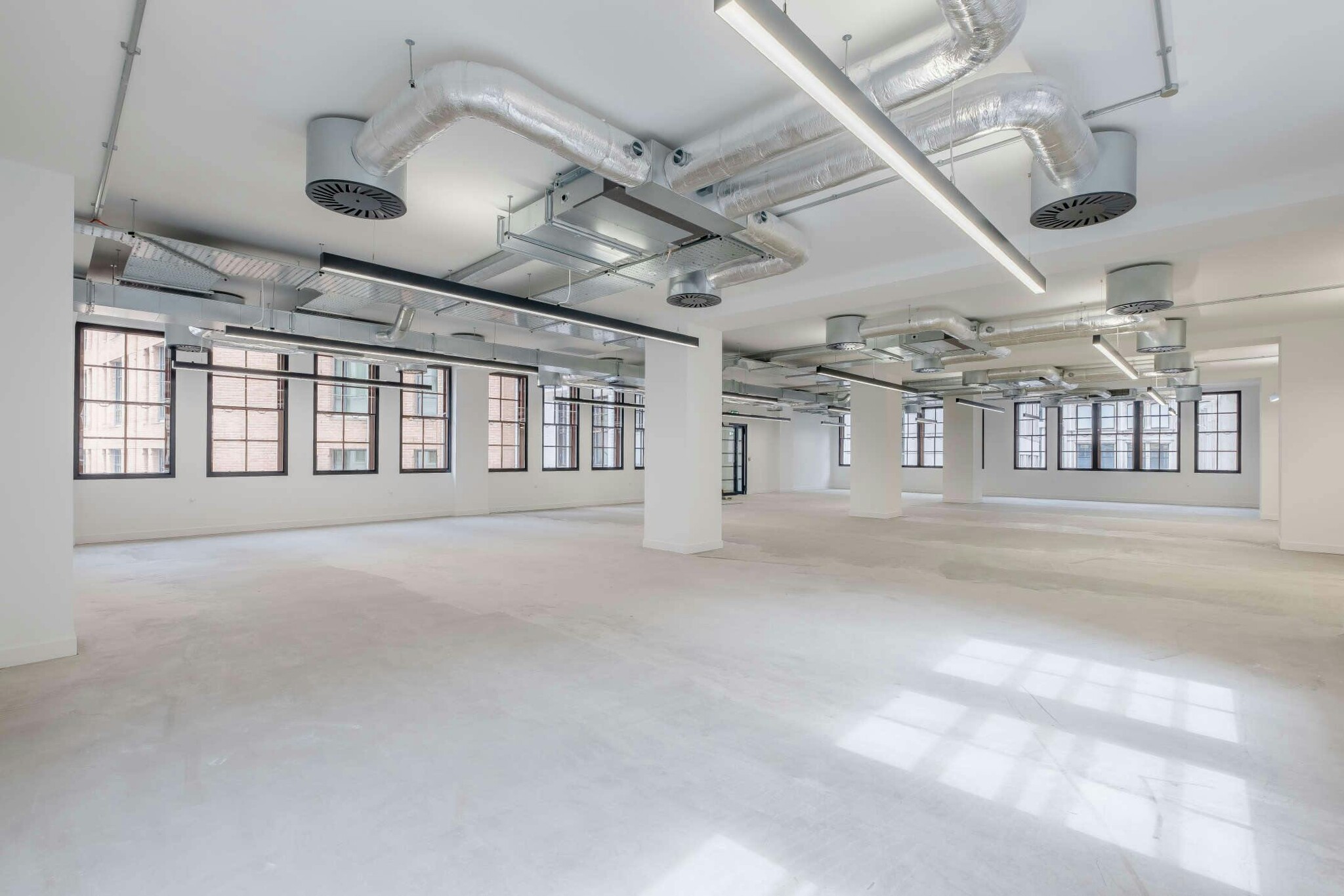 3 Moorgate Pl, London for lease Building Photo- Image 1 of 7