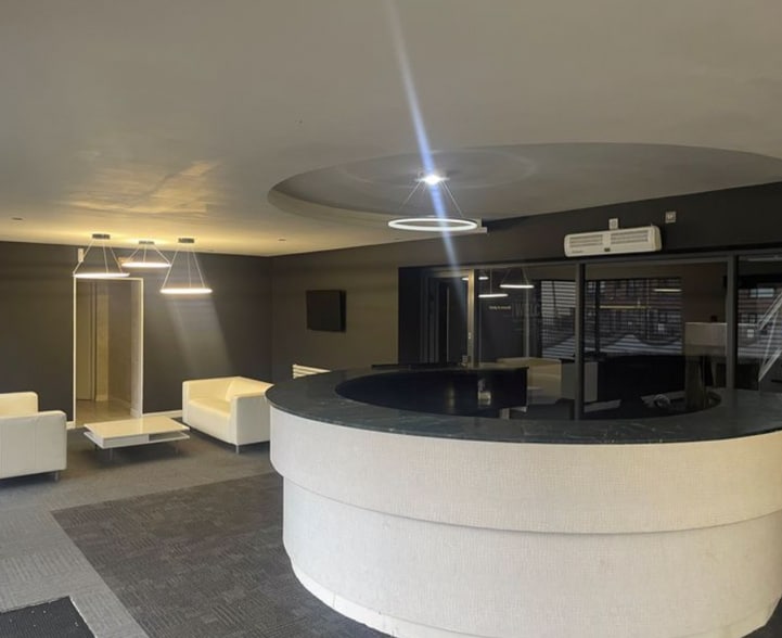 Green Ln, Liverpool for lease - Interior Photo - Image 2 of 9