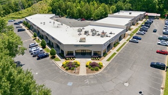 Restaurant & Retail University City Charlotte - Bar