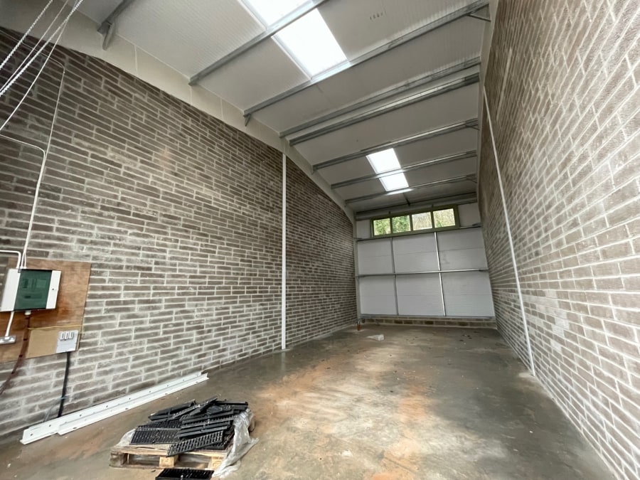 C1-C4 Woodpecker Park, South Brent, DEV TQ10 9ES - Unit C3 -  - Interior Photo - Image 1 of 3