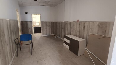 Retail in Alcobendas, MAD for lease Interior Photo- Image 2 of 6