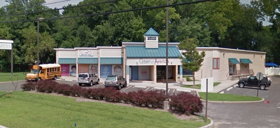 1621 Route 35 S, Oakhurst, NJ for sale - Building Photo - Image 1 of 1