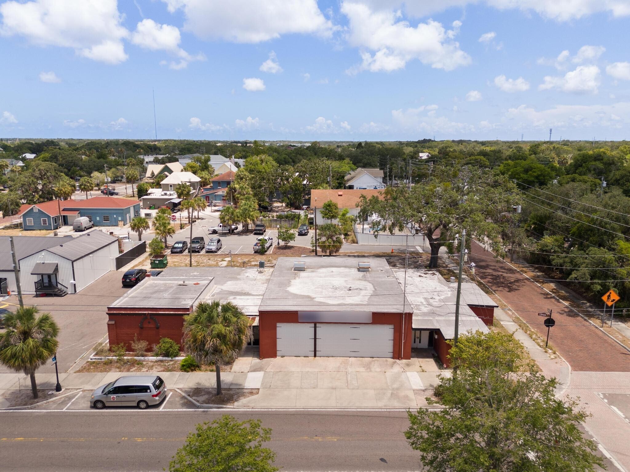 325 E Lemon St, Tarpon Springs, FL for sale Primary Photo- Image 1 of 1