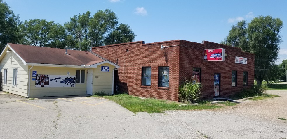 2335 NW Clay St, Topeka, KS for sale - Primary Photo - Image 1 of 1