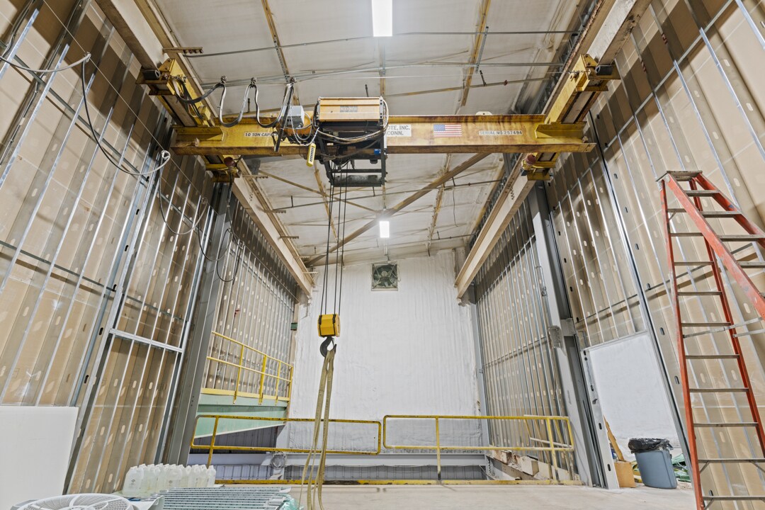 586 Lewiston Junction Rd, Auburn, ME 04210