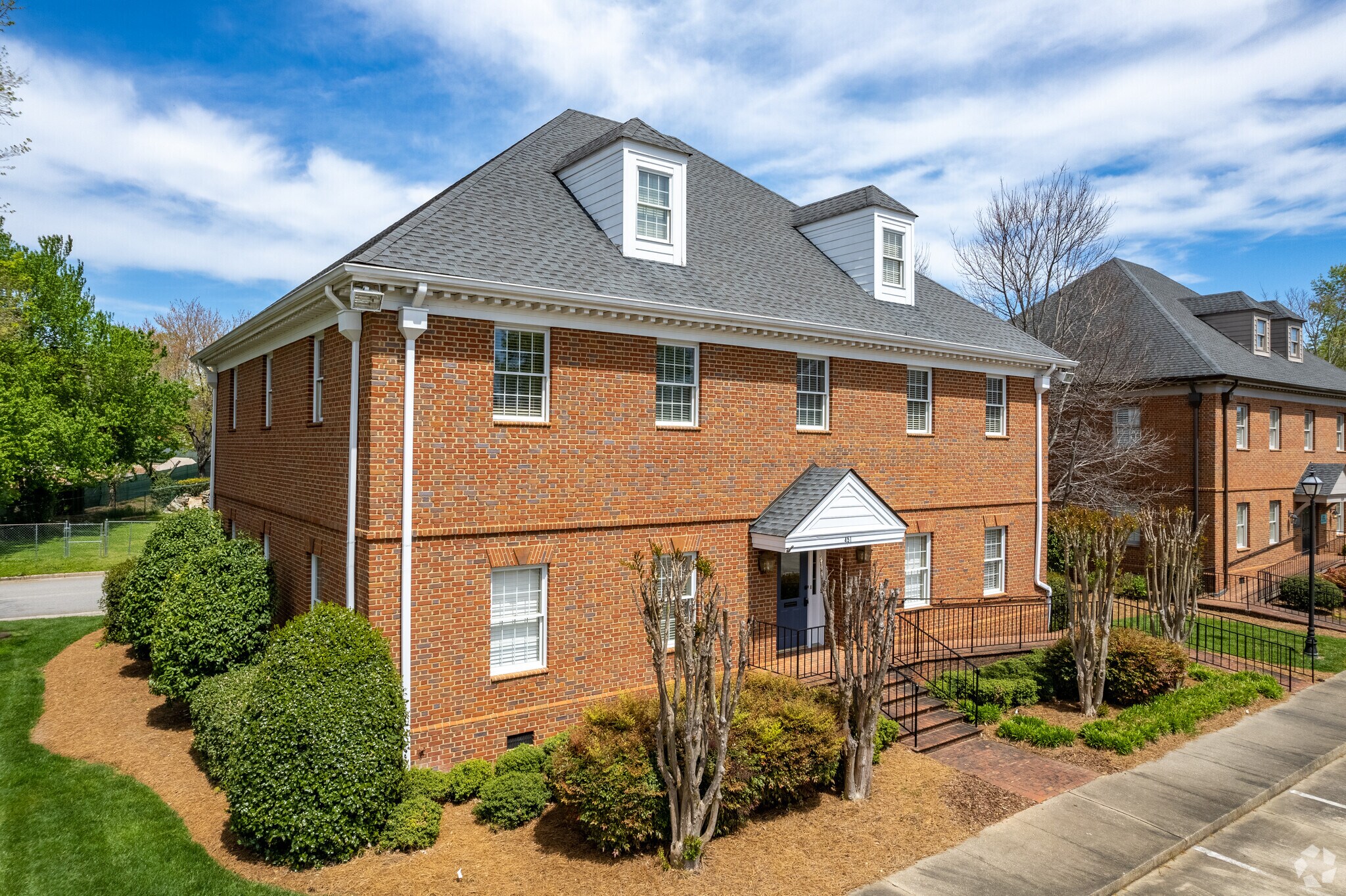 451 E E Butler Pky, Gainesville, GA for sale Primary Photo- Image 1 of 1