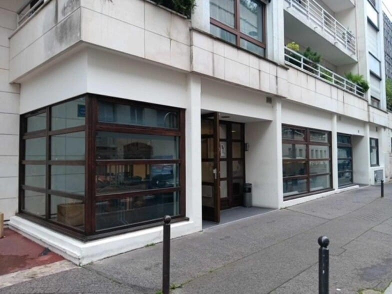 19 Rue De La Justice, Paris for sale - Building Photo - Image 1 of 18