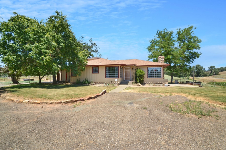 257 New York Ranch Rd, Jackson, CA 95642
