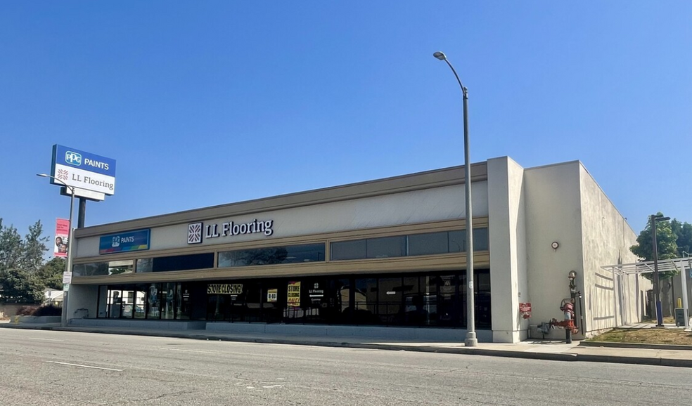 5830-5832 Lakewood Blvd, Lakewood, CA for lease - Building Photo - Image 3 of 12