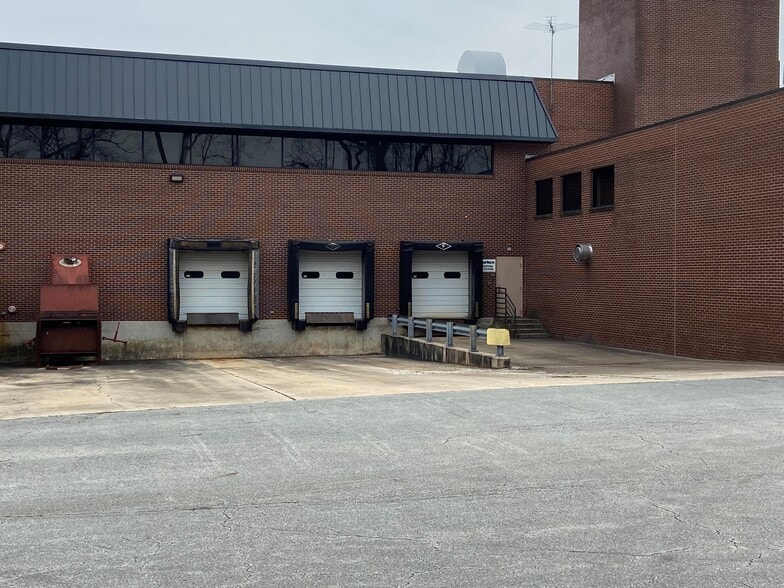 3725 Electronics Way, Mountville, PA for sale - Building Photo - Image 3 of 7