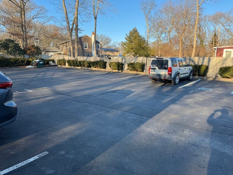 85 Echo Ave, Miller Place, NY for lease - Building Photo - Image 2 of 38