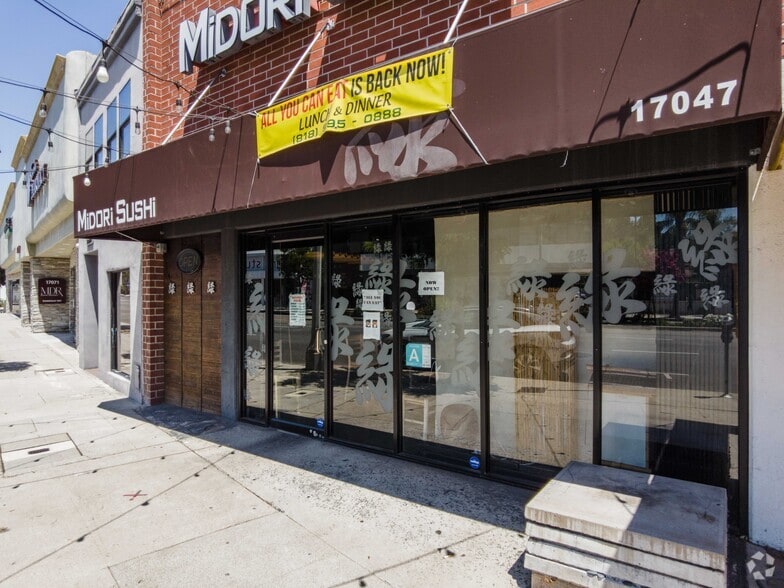 17047 Ventura Blvd, Encino, CA for sale - Building Photo - Image 3 of 15