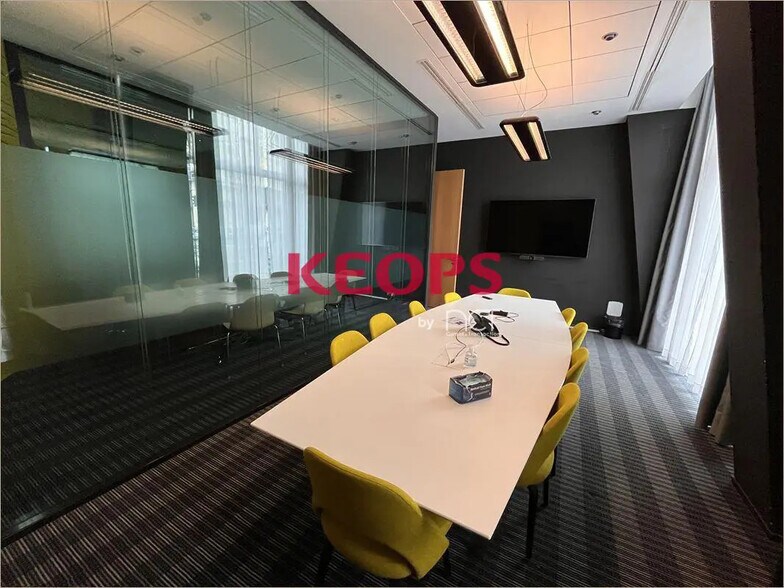 Office in Toulouse for lease - Building Photo - Image 1 of 30