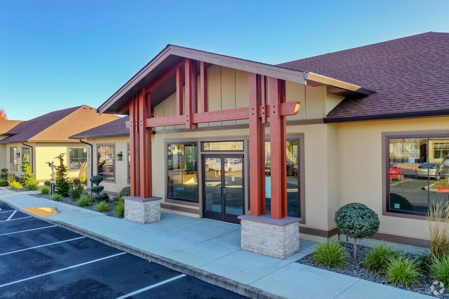 15601 SE Mill Plain Blvd, Vancouver, WA 98684