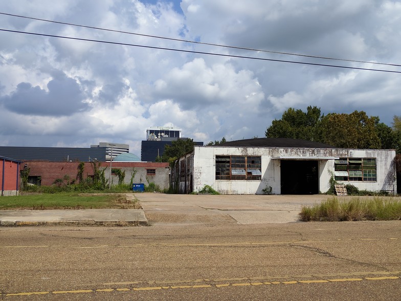 134 E South St, Jackson, MS for sale - Building Photo - Image 1 of 1