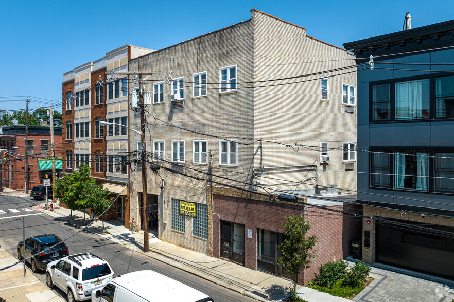 50-52 Graham St, Jersey City, NJ for lease - Building Photo - Image 2 of 18