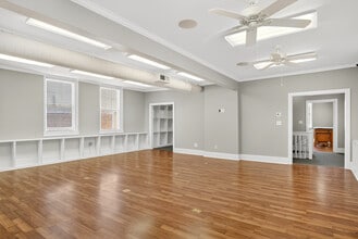 115 E Market St, Warrenton, NC for lease Interior Photo- Image 1 of 24