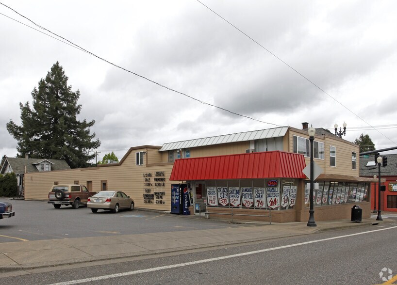 222 Molalla Ave, Oregon City, OR 97045