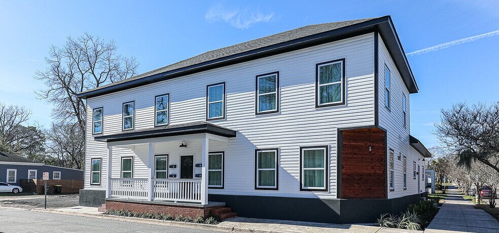 637 E Anderson St, Savannah, GA for sale - Primary Photo - Image 1 of 41