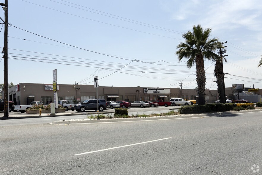 14708-14726 Arrow Hwy, Baldwin Park, CA for sale - Primary Photo - Image 1 of 1