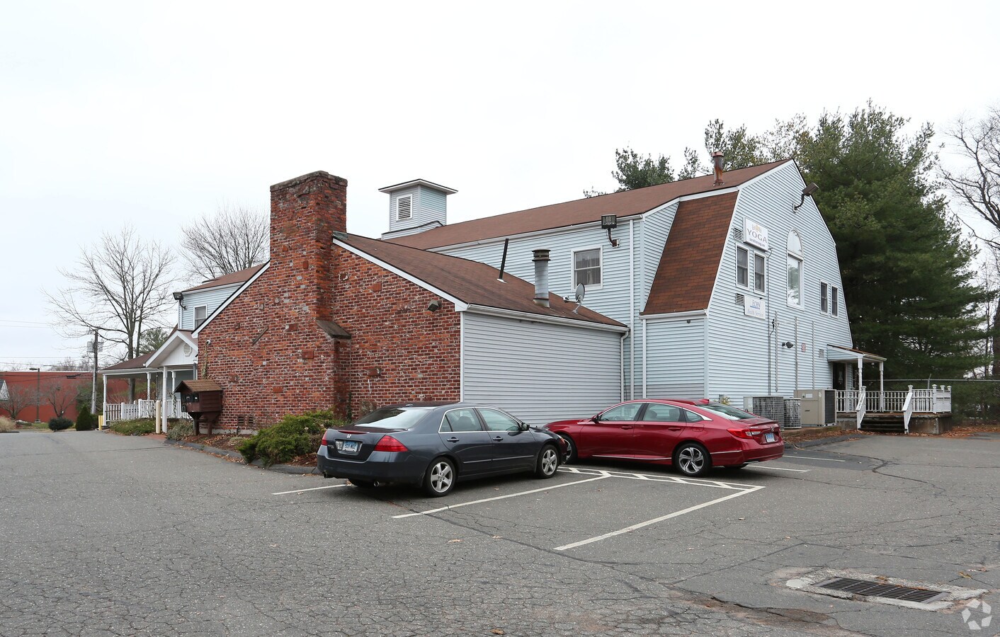 28 Main St, East Hartford, CT 06118