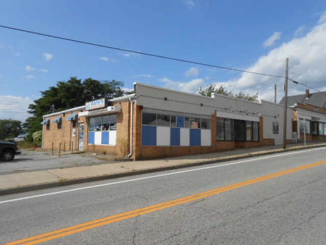 43 Main Rd, Tiverton, RI for sale Primary Photo- Image 1 of 1