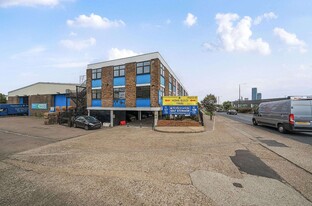 620 Western Av, London LND - Warehouse